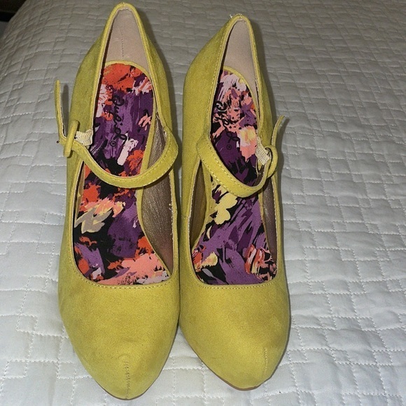 Yellow Platform Heels Qupid very Cute 7.5 - Picture 5 of 8